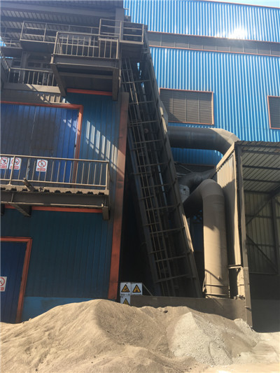 西安大倾角皮带输送机客户见证